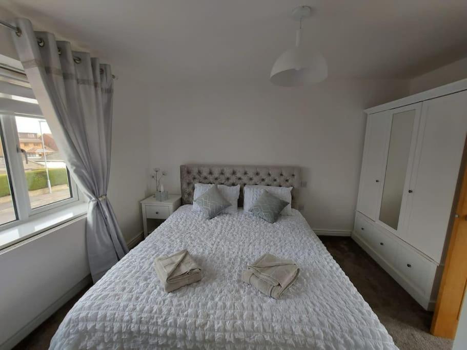 Modern 4 Bedroom House In Weymouth Sunny Corner Ngoại thất bức ảnh