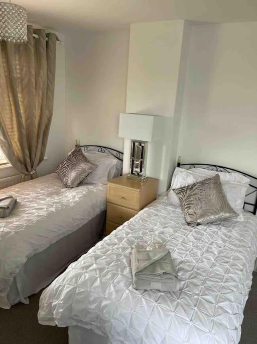 Modern 4 Bedroom House In Weymouth Sunny Corner Ngoại thất bức ảnh